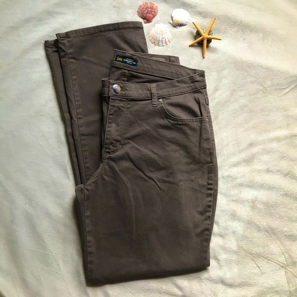 Women’s Brown Jeans - Size 12